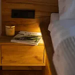 Riverside 4*