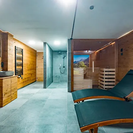 Riverside Aparthotel