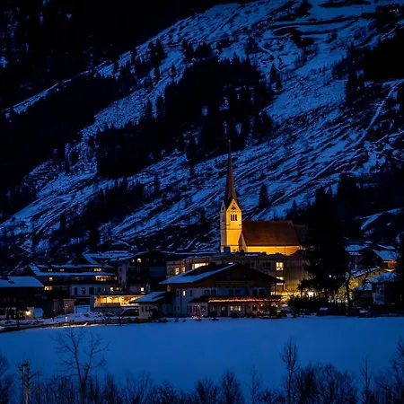 Riverside * Rauris