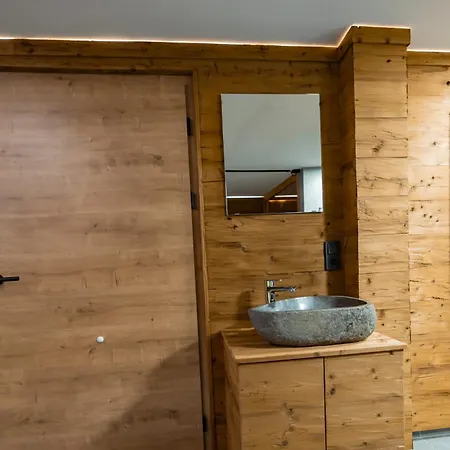 Aparthotel Riverside 4*